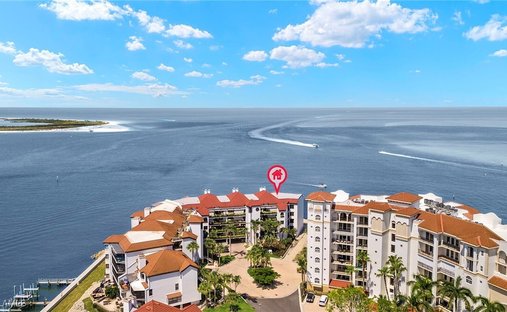 Condo in Naples, Florida, United States 1