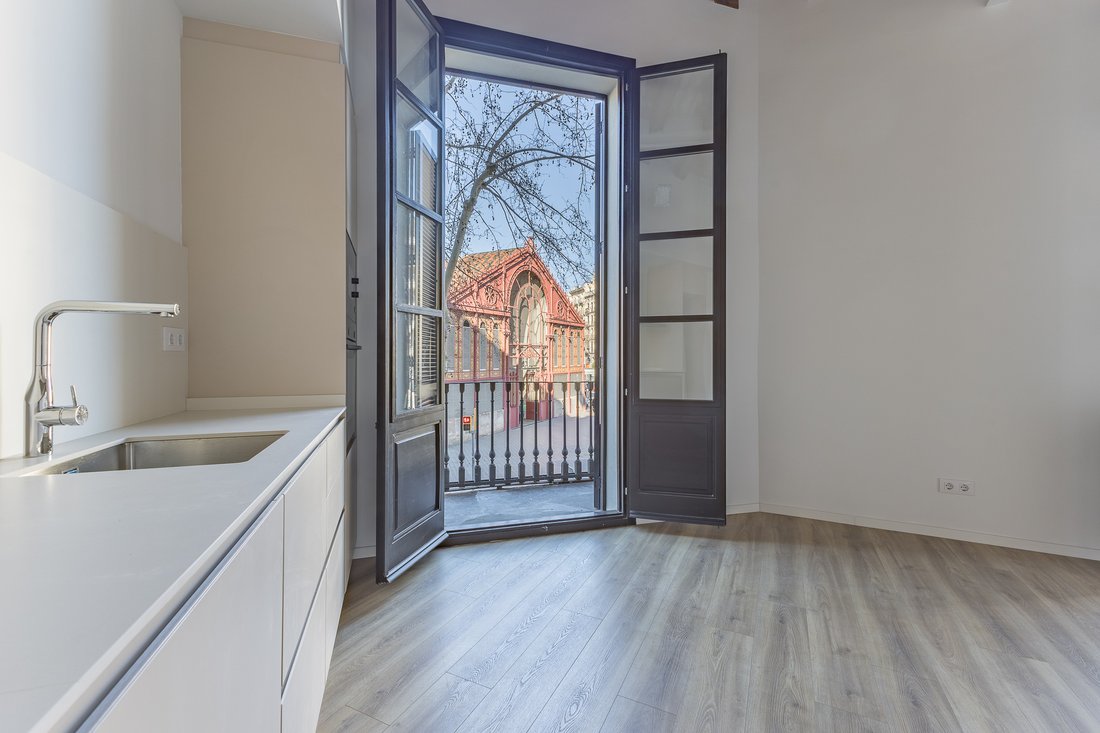 Apartment in Eixample, Barcelona, Spain 1 - 17176135