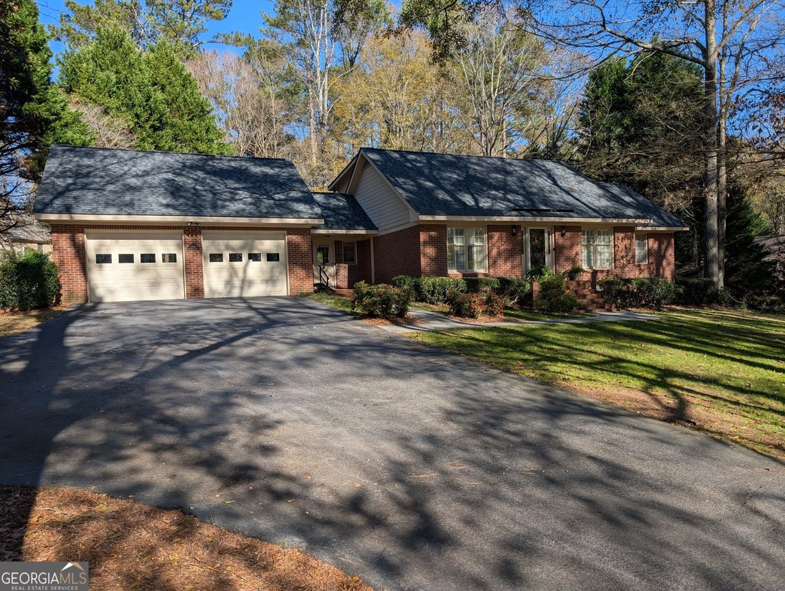House in Monroe, Georgia, United States 2 - 17159618