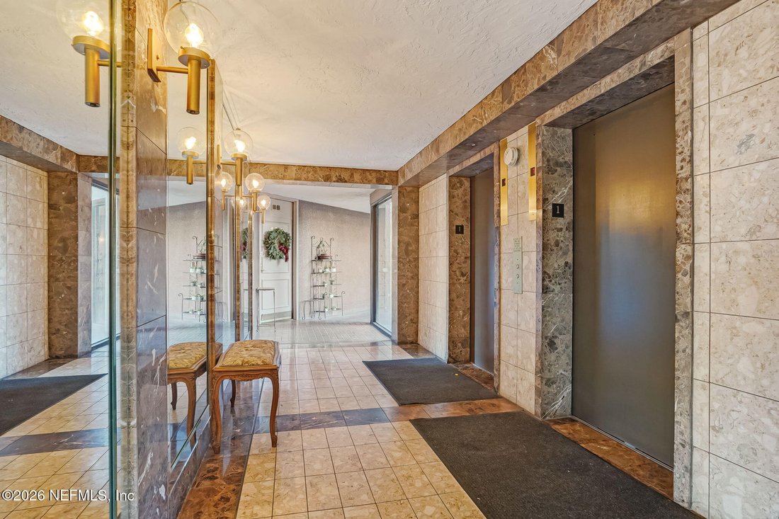 Condo in Jacksonville, Florida, United States 3 - 17165469