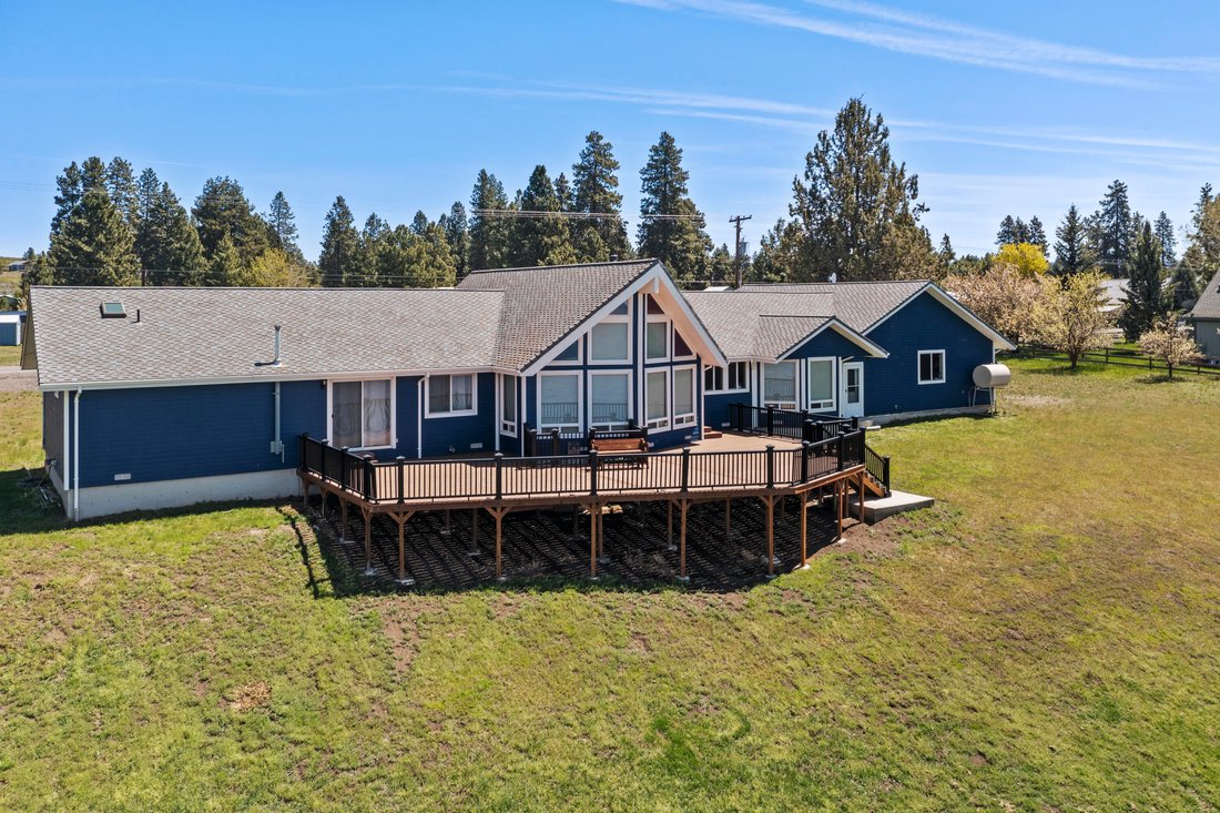 House in Chiloquin, Oregon, United States 1 - 17164782