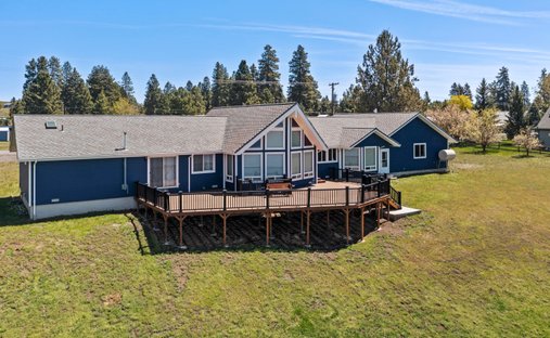 House in Chiloquin, Oregon, United States 1