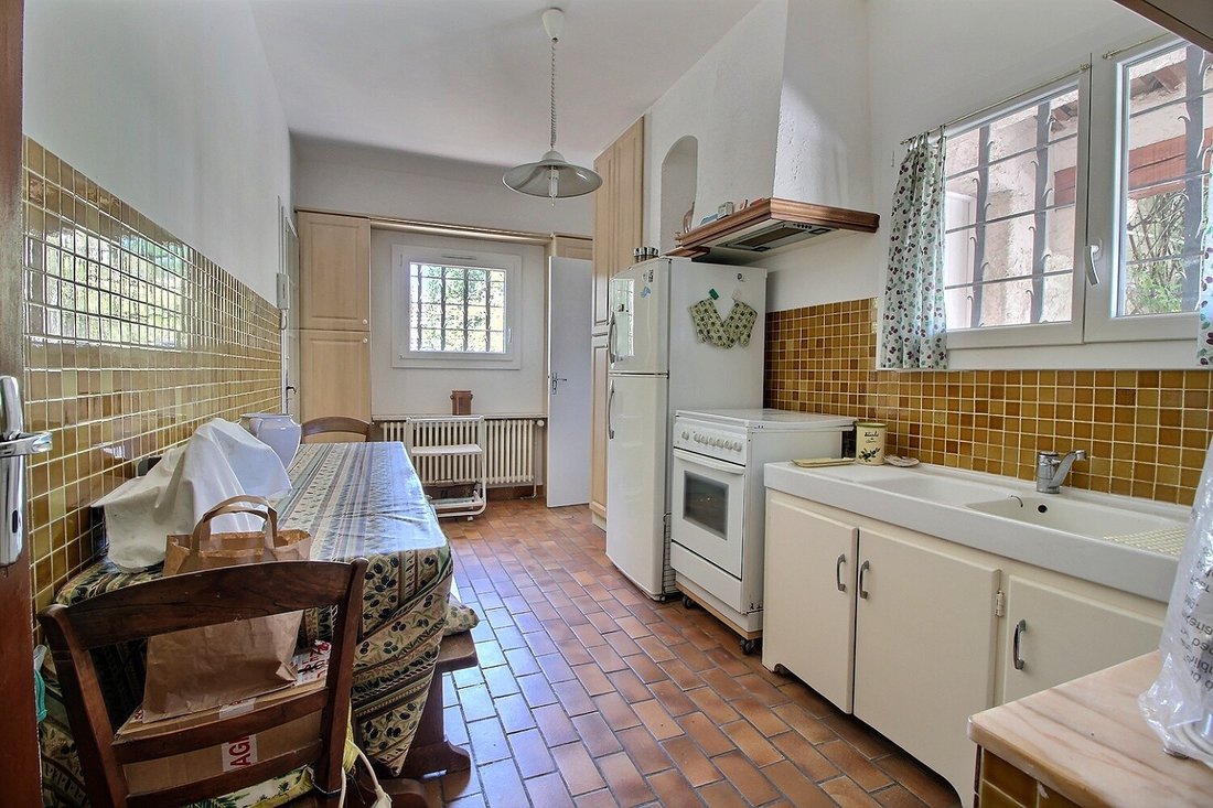 Villa in Vaugines-Les Faisses-Peyrard, Draguignan, France 5 - 17154878
