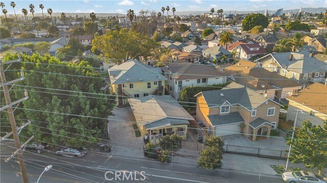 Los Angeles, California, United States 1 - 17155469