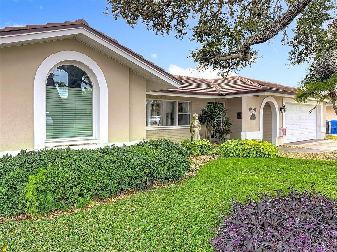 House in St. Petersburg, Florida, United States 5 - 17186415
