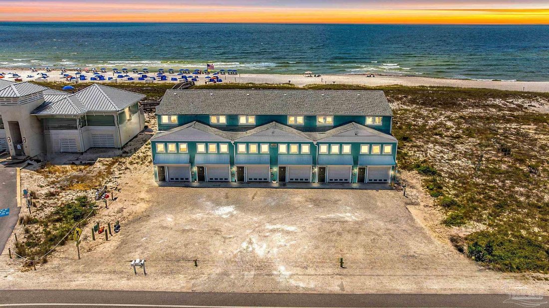 Condo in Pensacola, Florida, United States 1 - 17161632