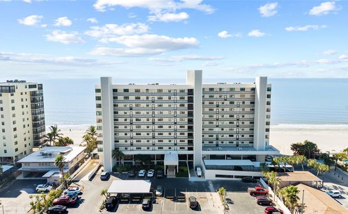 Condo in Madeira Beach, Florida, United States 1