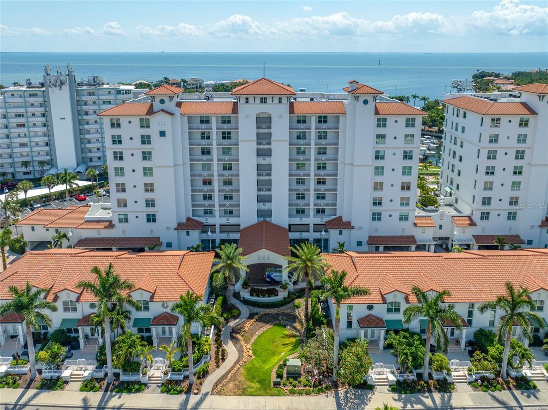Condo in St. Petersburg, Florida, United States 1 - 17185892