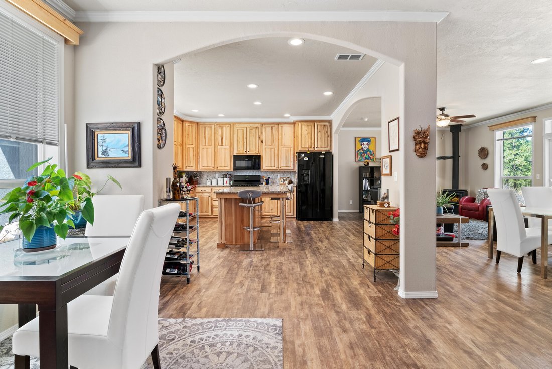 Land in La Pine, Oregon, United States 3 - 17164061