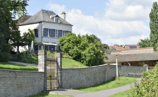 House in Mercurey, Bourgogne – Franche-Comté, France 1