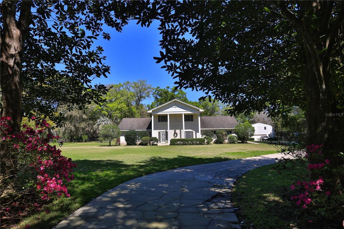 House in Ocala, Florida, United States 1 - 17179047