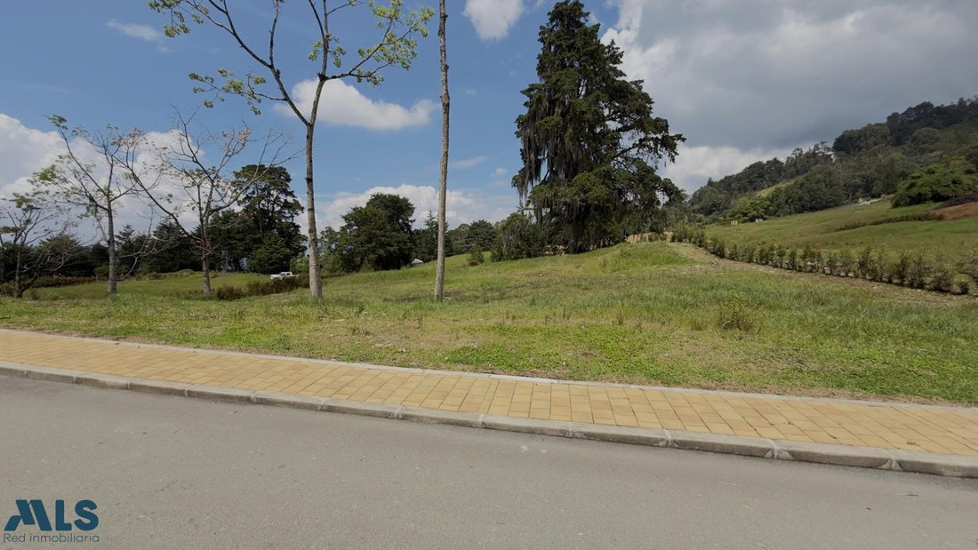 Land in Envigado, Antioquia, Colombia 1 - 17154757