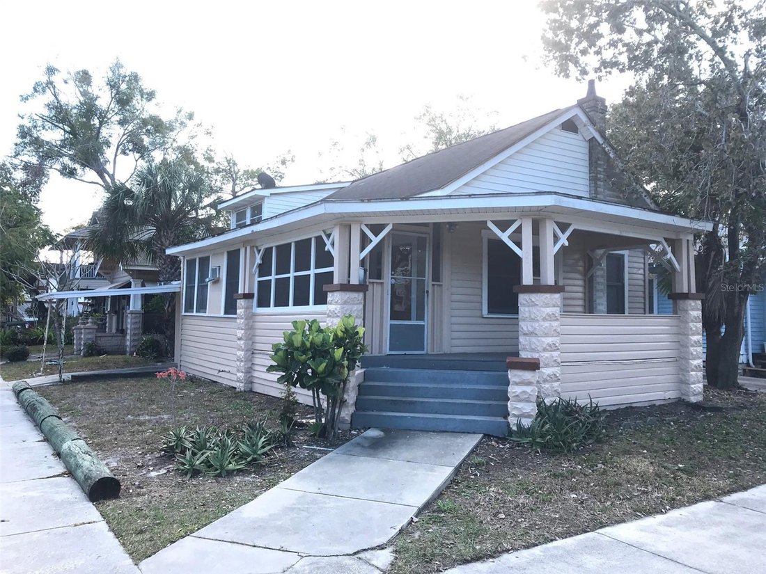 St. Petersburg, Florida, United States 2 - 17185852