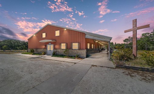 House in Morriston, Florida, United States 1