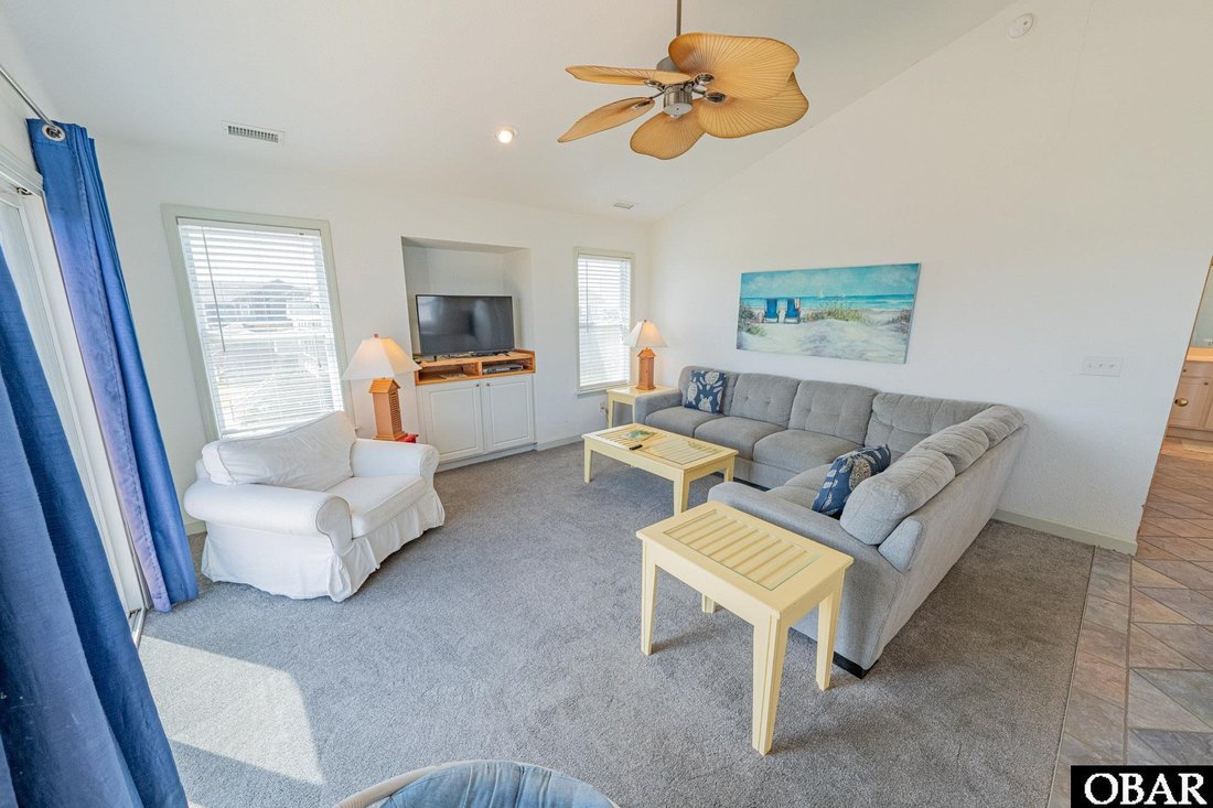 House in Waves, North Carolina, United States 5 - 17163806