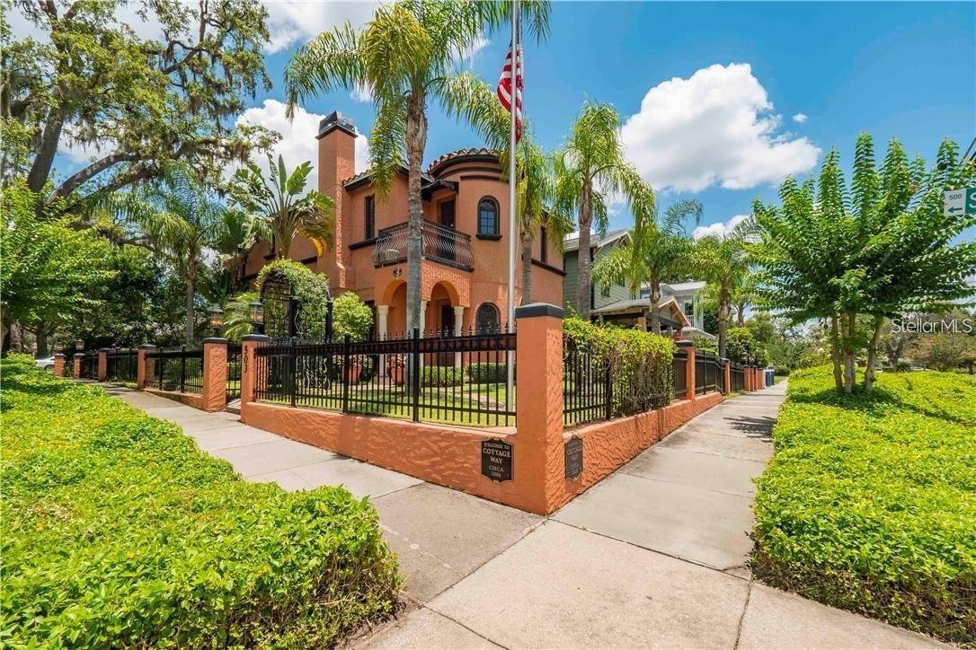 House in Orlando, Florida, United States 1 - 17179021