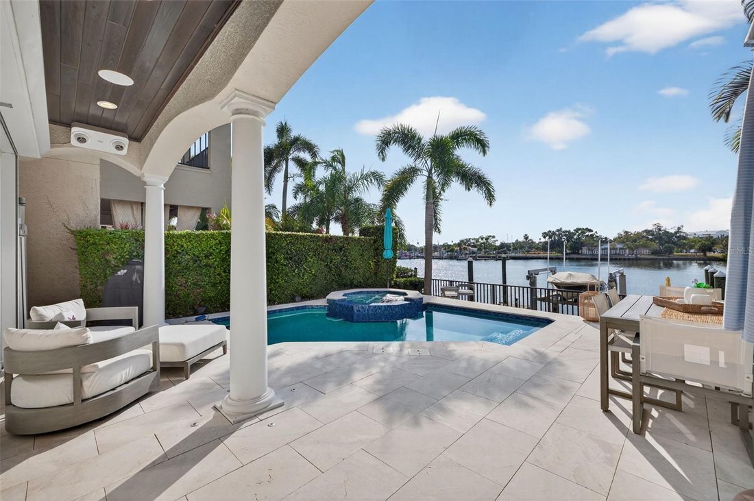 House in Tampa, Florida, United States 1 - 17184719