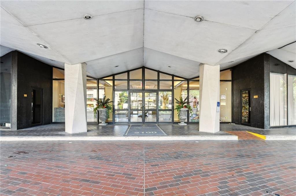 Condo in New Orleans, Louisiana, United States 2 - 17171513