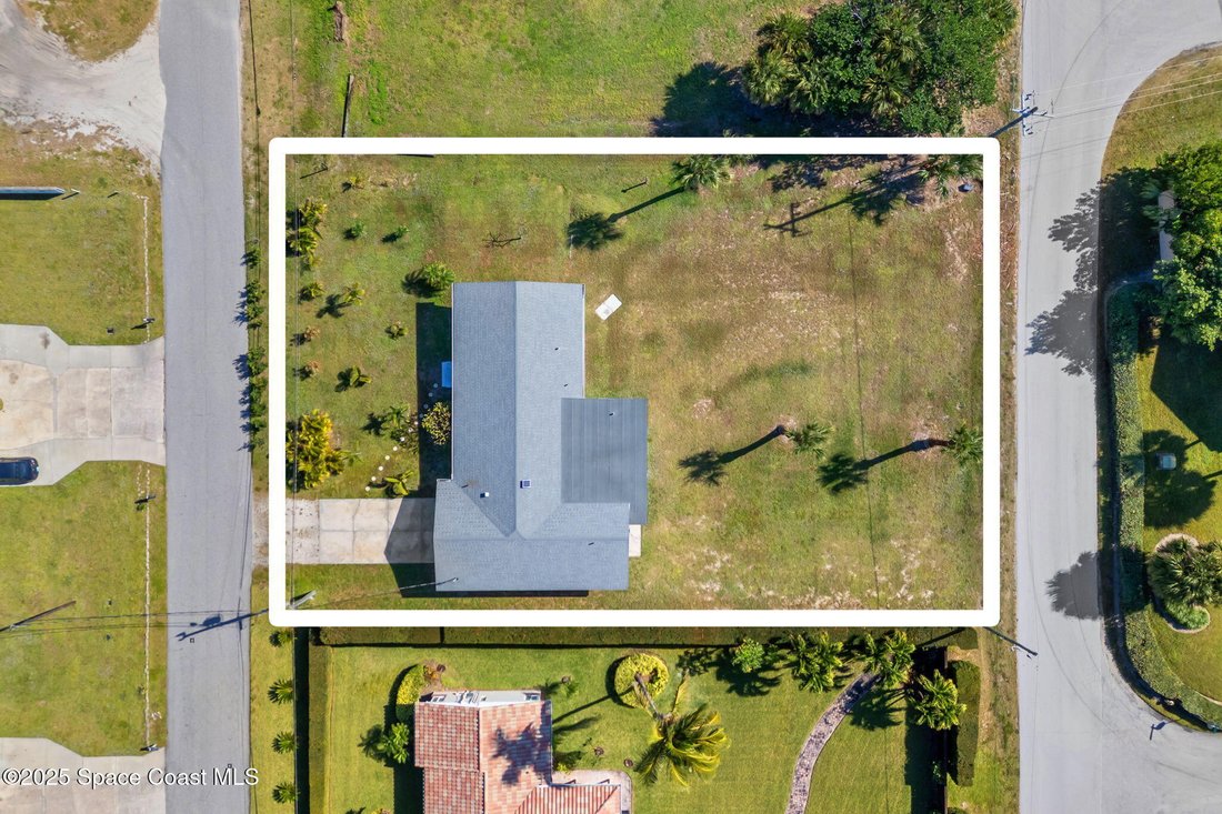 House in Indialantic, Florida, United States 1 - 17162125