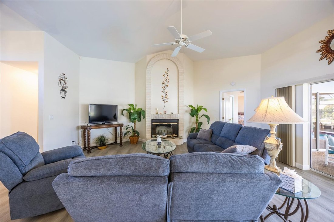 House in Cape Coral, Florida, United States 4 - 17183116