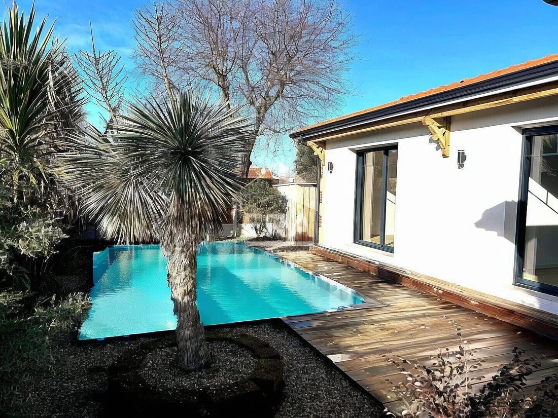 Villa in Centre Ville, Gujan-Mestras, France 4 - 17154880