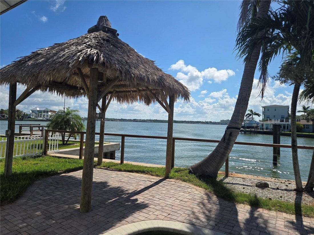 House in Madeira Beach, Florida, United States 5 - 17180138