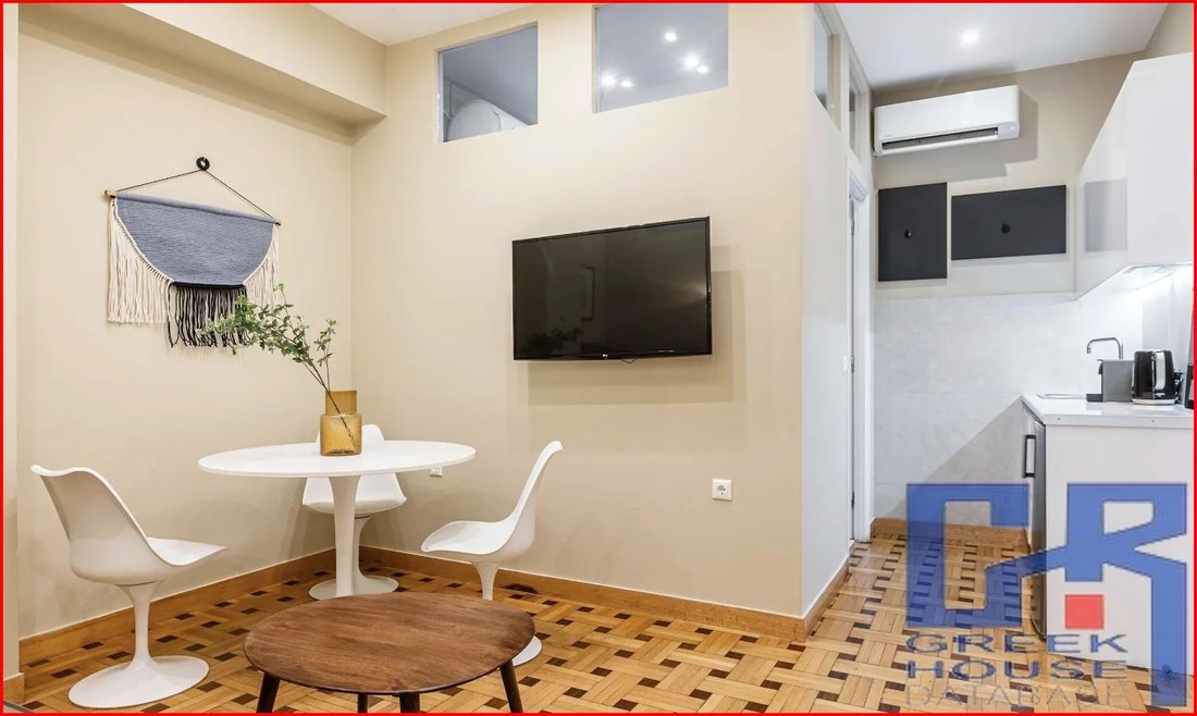 Apartment in Sunoikia Kolonakiou, 1st District of Athens, Athens 4 - 17154444