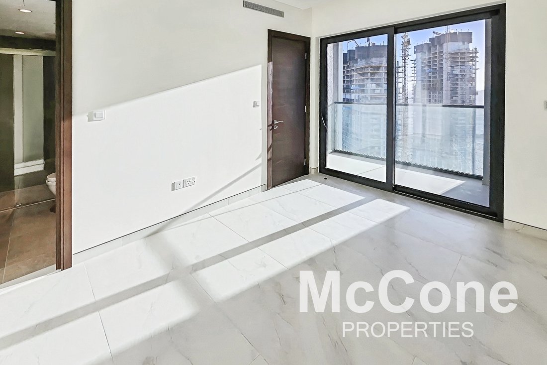 Apartment in Bukadra, Dubai, United Arab Emirates 2 - 17154407