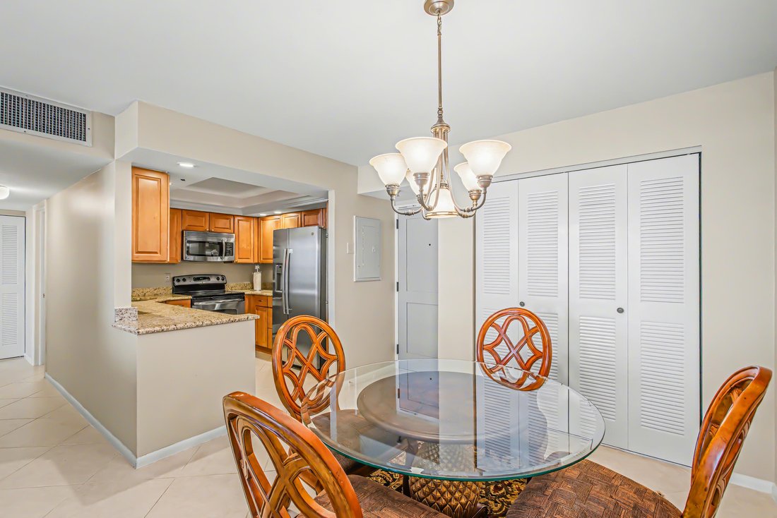 Condo in Marco Island, Florida, United States 4 - 17173888