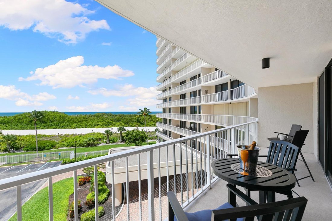 Condo in Marco Island, Florida, United States 3 - 17174441