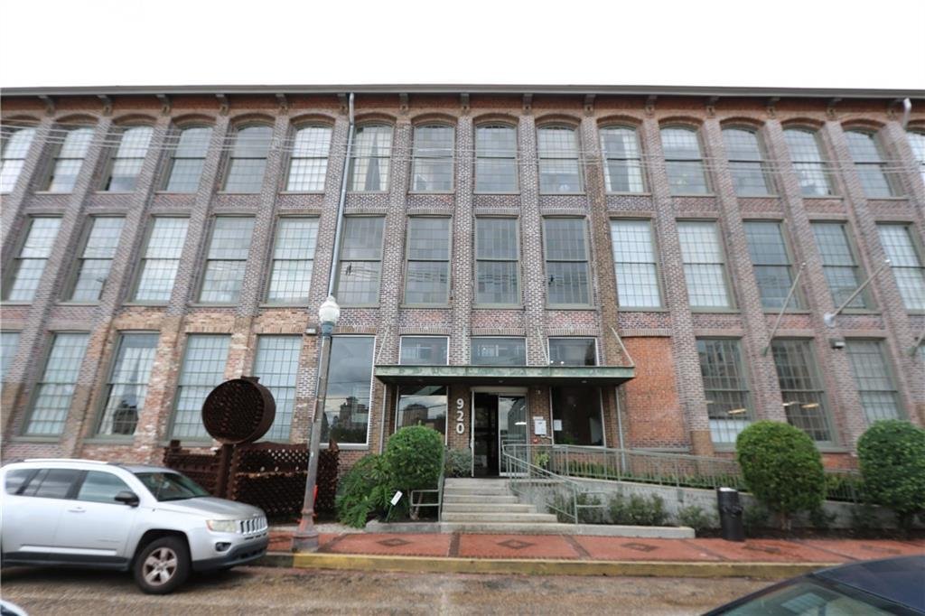 Condo in New Orleans, Louisiana, United States 1 - 17171571