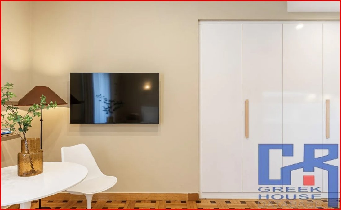 Apartment in Sunoikia Kolonakiou, 1st District of Athens, Athens 3 - 17154444
