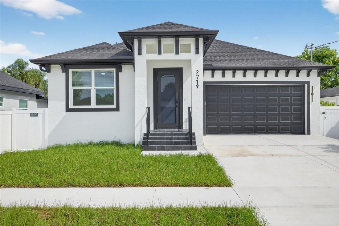 House in Tampa, Florida, United States 2 - 17181491