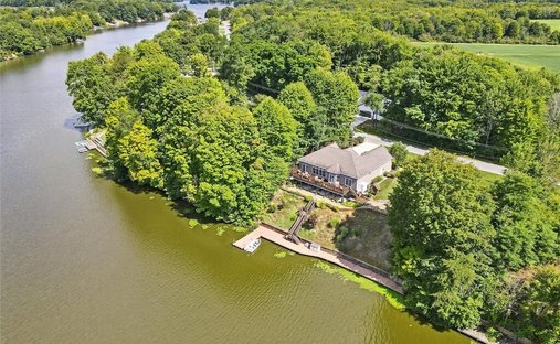Haus in Roaming Shores, Ohio, Vereinigte Staaten 1