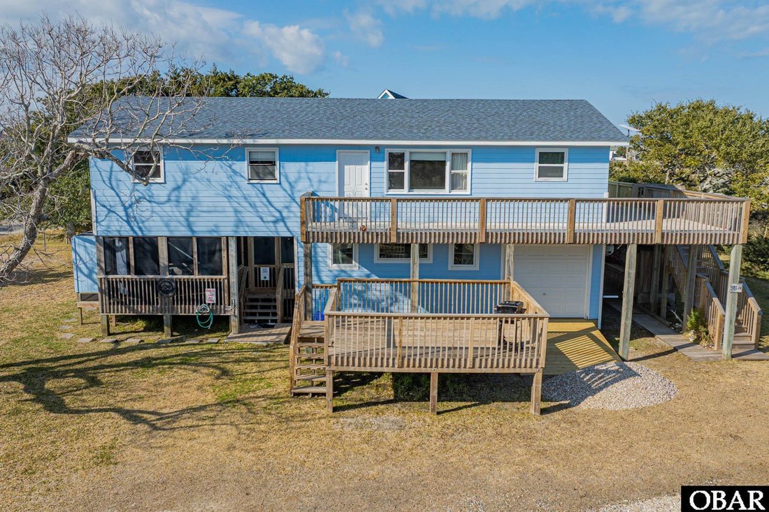 House in Hatteras, North Carolina, United States 1 - 17163684