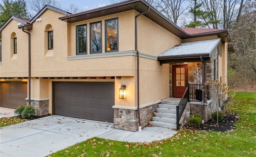 Condo in North Canton, Ohio, United States 1
