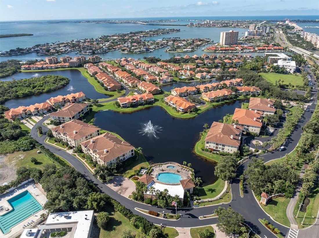 Townhouse in St. Petersburg, Florida, United States 4 - 17182574