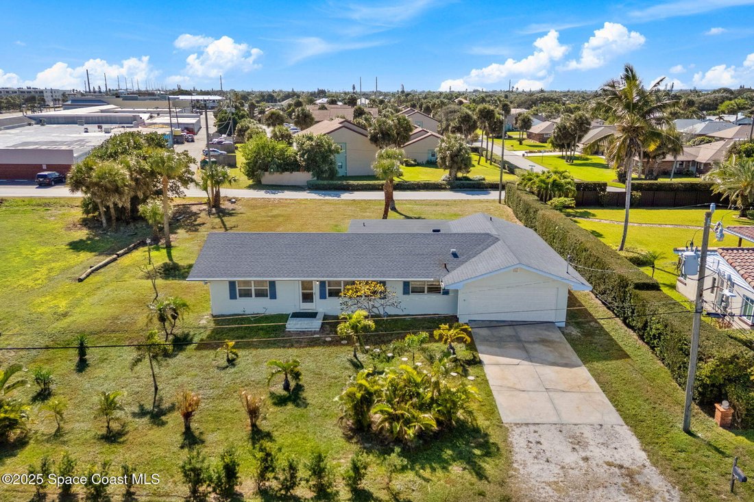 House in Indialantic, Florida, United States 4 - 17162125