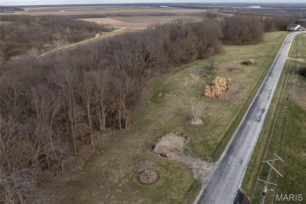 House in Astoria, Illinois, United States 2 - 17174662