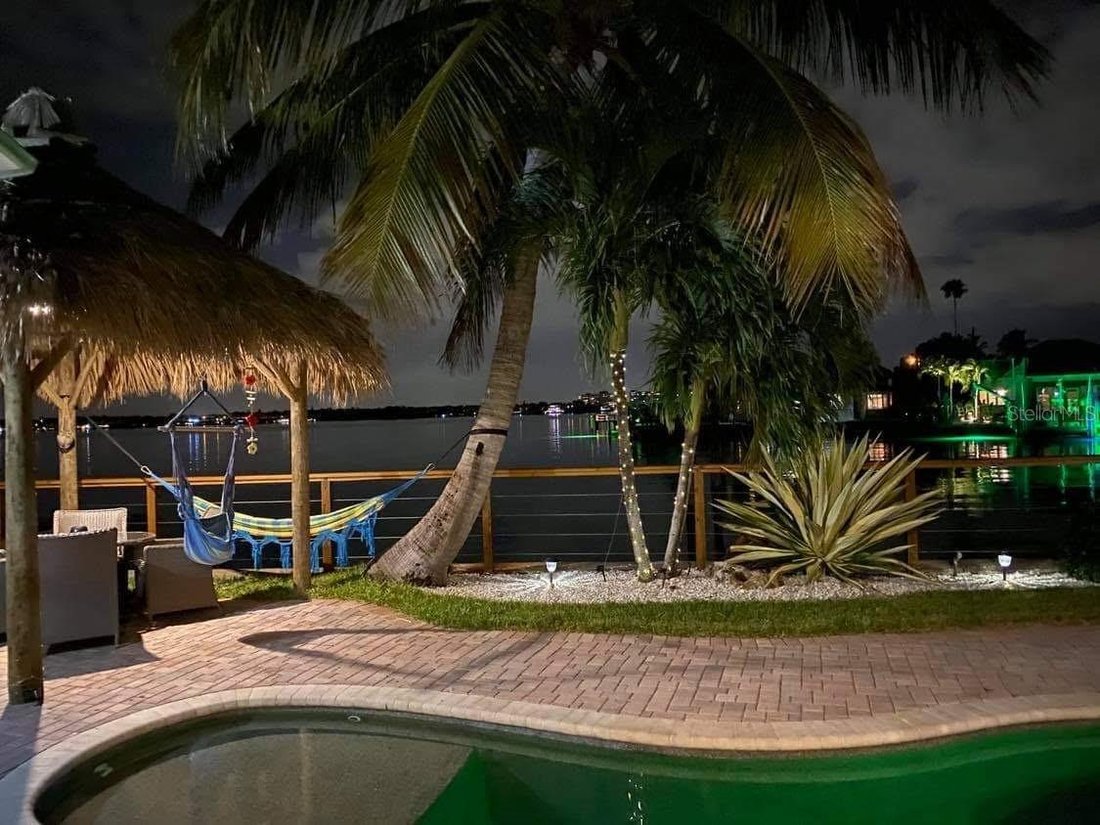 House in Madeira Beach, Florida, United States 1 - 17180138