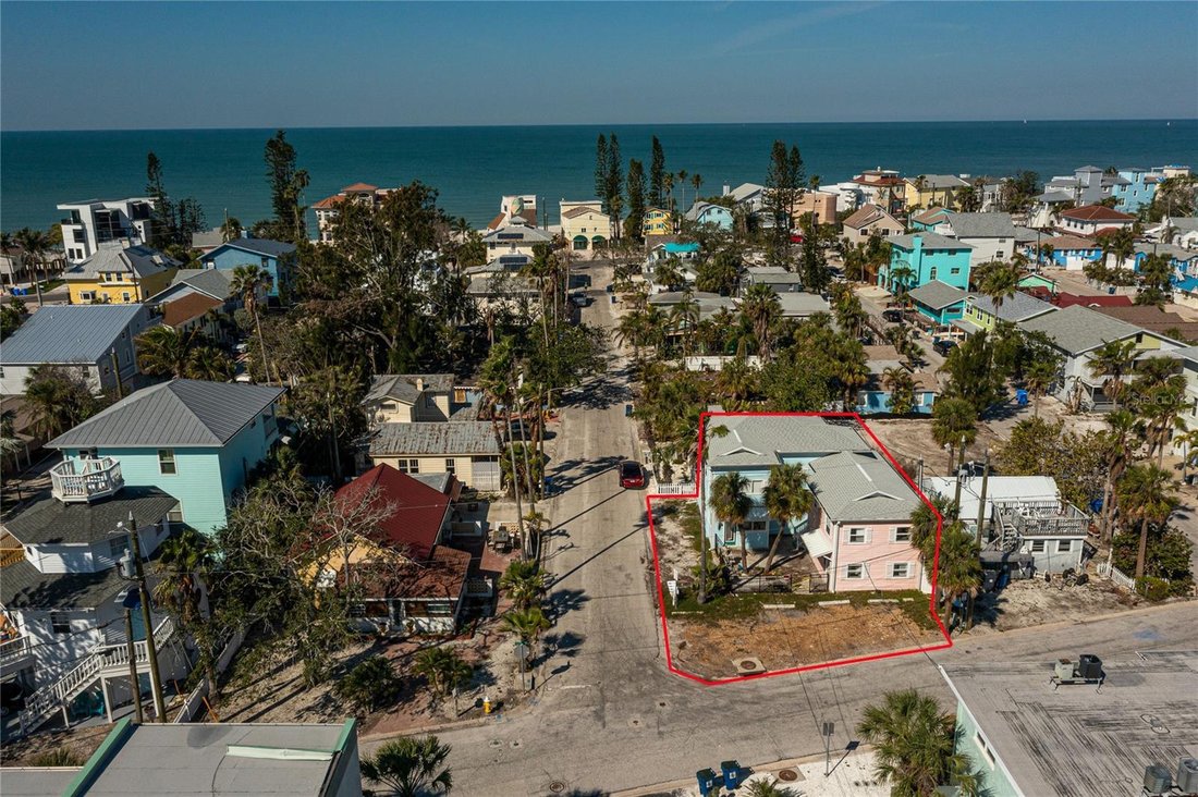 St. Pete Beach, Florida, United States 4 - 17184938