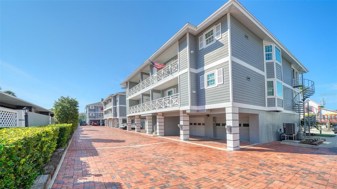 Condo in Sarasota, Florida, United States 2 - 17186244