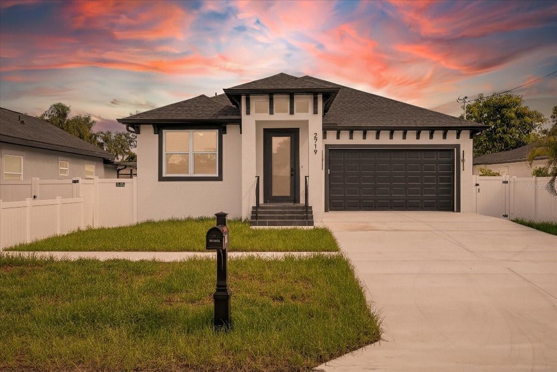 House in Tampa, Florida, United States 1 - 17181491