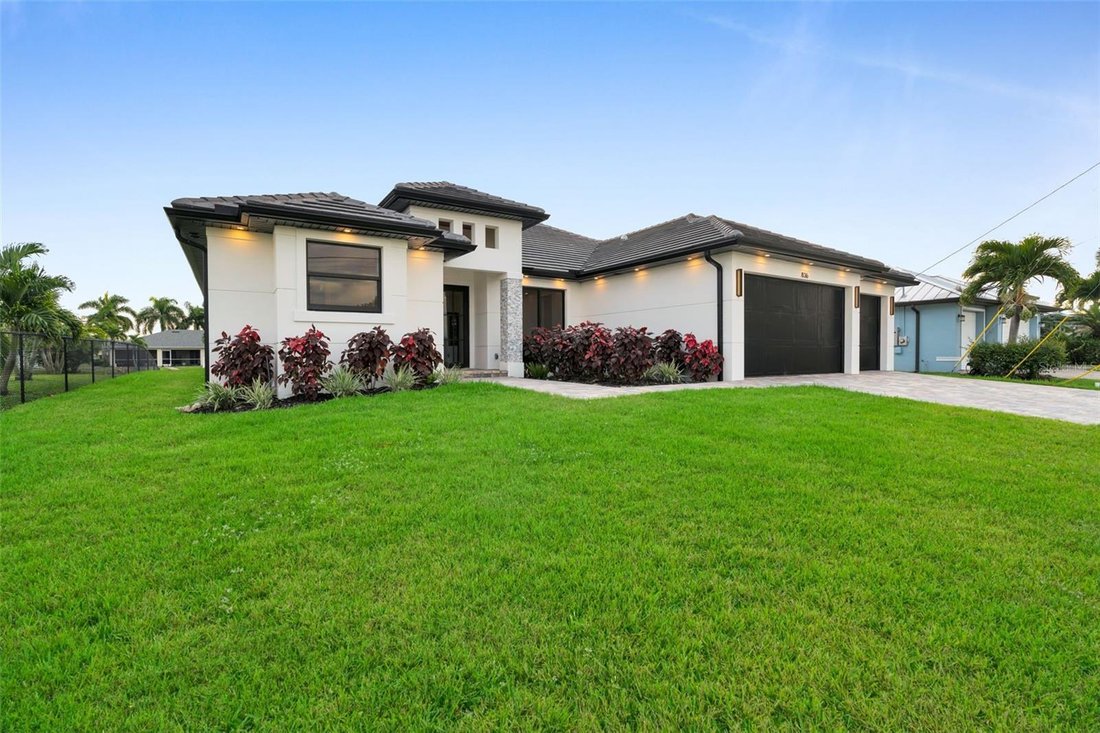 House in Cape Coral, Florida, United States 5 - 17179485