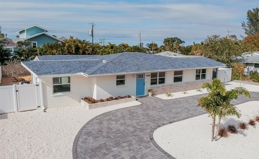 House in Holmes Beach, Florida, United States 1