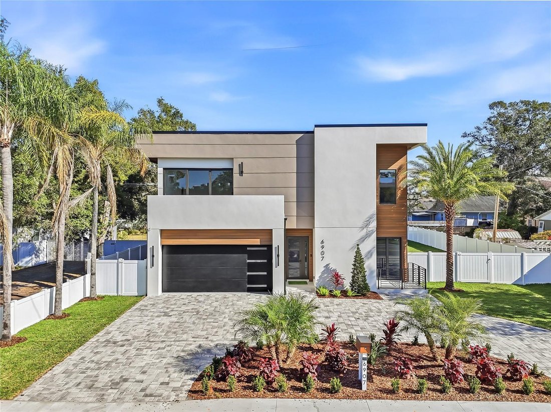 House in Tampa, Florida, United States 2 - 17181571