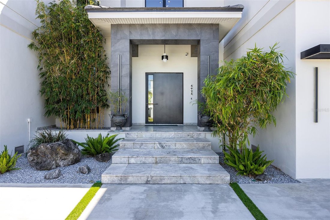 House in Tampa, Florida, United States 5 - 17185208