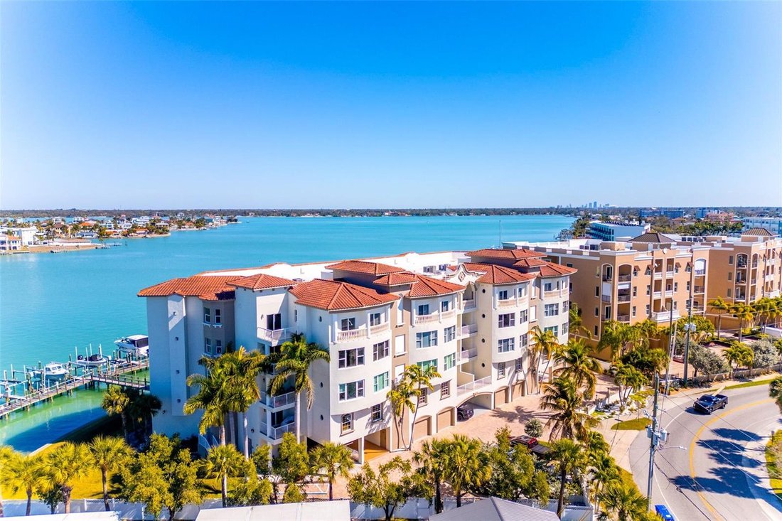 Condo in St. Pete Beach, Florida, United States 4 - 17183902