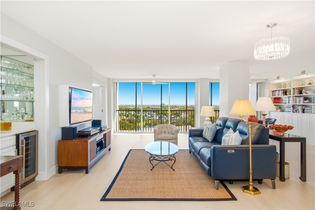 Condo in Naples, Florida, United States 4 - 17172990