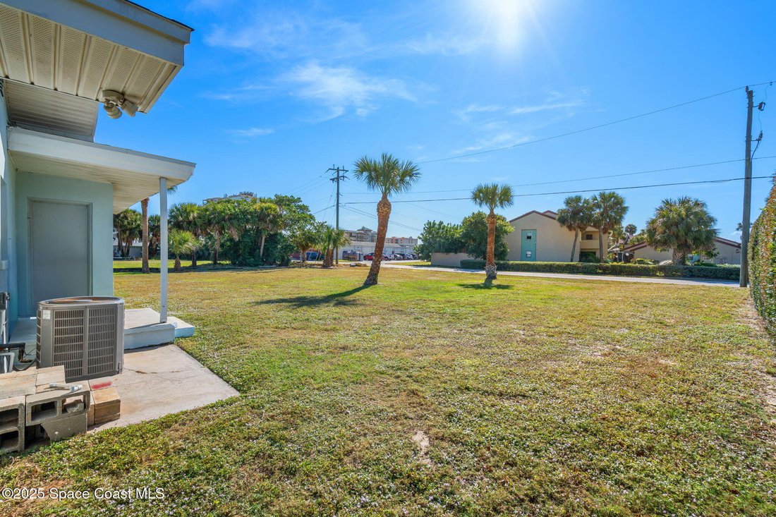House in Indialantic, Florida, United States 2 - 17162125